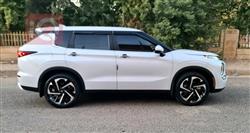 ميتسوبيشي اوتلاندر